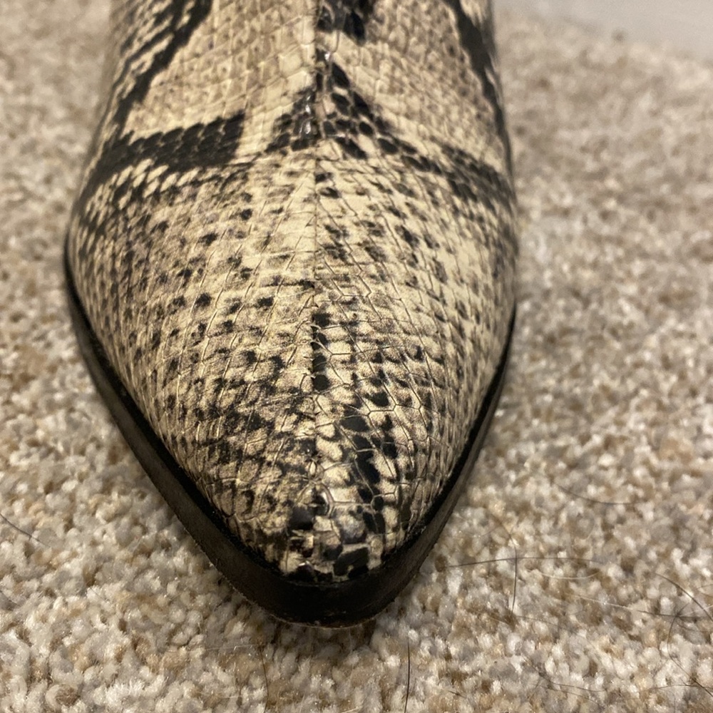 EUC Schutz Analeah animal print boots with gold chain embellishment. Size 6. - Picture 6 of 16